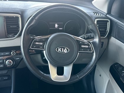 2020 (70) KIA SPORTAGE 1.6 GDi ISG Platinum Edition 5dr