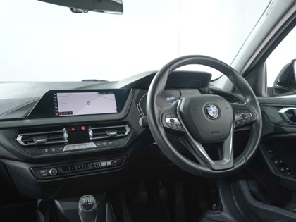 2020 (20) BMW 1 SERIES 118i Sport 5dr