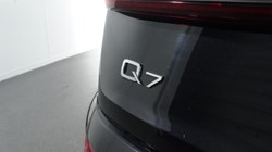 2020 (20) AUDI Q7 45 TDI Quattro Black Edition 5dr Tiptronic 3199335