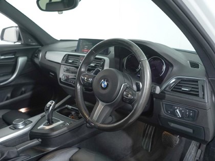 2019 (19) BMW 1 SERIES M140i Shadow Edition 5dr Step Auto