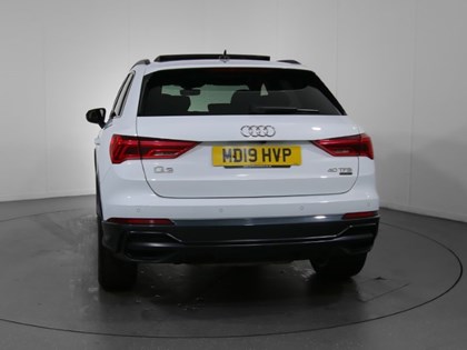 2019 (19) AUDI Q3 40 TFSI Quattro Vorsprung 5dr S Tronic