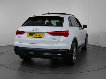 2019 (19) AUDI Q3 40 TFSI Quattro Vorsprung 5dr S Tronic