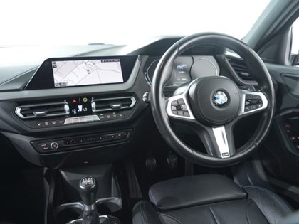 2021 (70) BMW 1 SERIES 118i M Sport 5dr