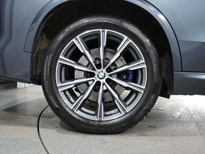 2021 (70) BMW X5 xDrive30d MHT M Sport 5dr Auto