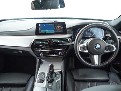 2019 (19) BMW 5 SERIES 520d M Sport 4dr Auto