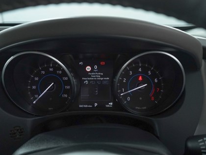 2017 (17) JAGUAR XE 2.0 Ingenium Portfolio 4dr Auto