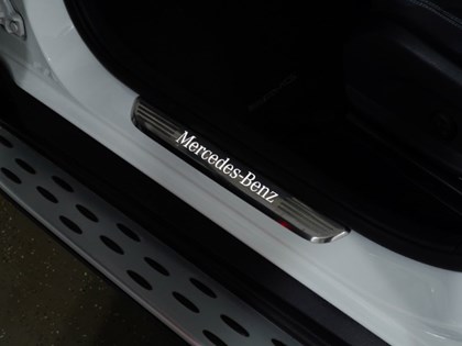 2018 (67) MERCEDES-BENZ GLC 250d 4Matic AMG Line Premium 5dr 9G-Tronic