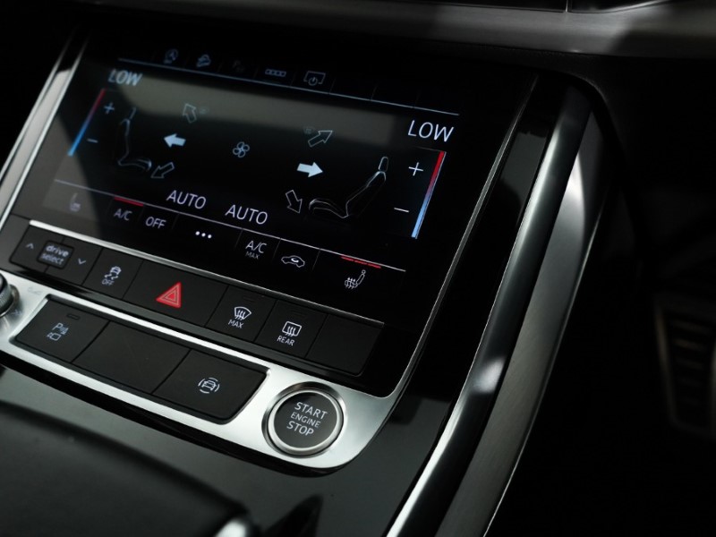AUDI QUATTRO S LINE 5DR TIPTRONIC 7 SEATS HEATED SEATS PRIVGLASS OUR PRICE 36,490...
