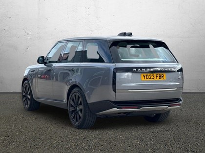 2023 (23) LAND ROVER RANGE ROVER 3.0 D300 SE 4dr Auto