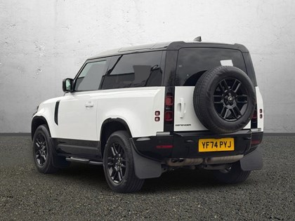 2024 (74) LAND ROVER DEFENDER 3.0 D250 X-Dynamic SE 90 3dr Auto