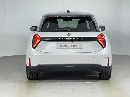  MINI COOPER 160kW SE Exclusive [Level 2] 54kWh 3dr Auto