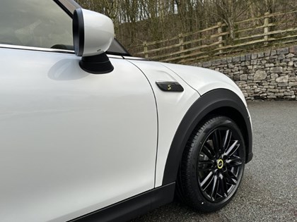 2023 (73) MINI HATCHBACK 135kW Cooper S Level 3 33kWh 3dr Auto