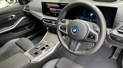 2024 (24) BMW 3 SERIES 330e M Sport 4dr Saloon [Tech/Pro Pack] 3012067
