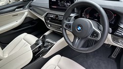 2023 (72) BMW 5 SERIES 520d xDrive MHT M Sport 4dr Saloon  3185971