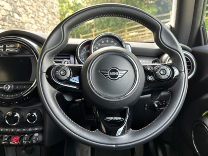 2020 (20) MINI CONVERTIBLE 2.0 Cooper S Exclusive II 2dr 