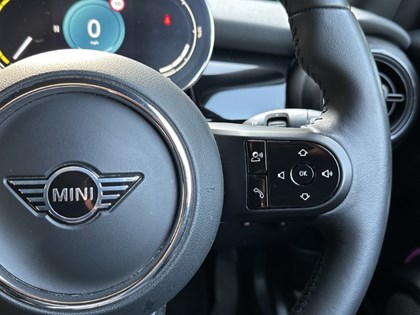 2022 (72) MINI HATCHBACK 135kW Cooper S Level 2 33kWh