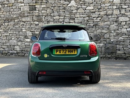 2022 (72) MINI HATCHBACK 135kW Cooper S Level 2 33kWh