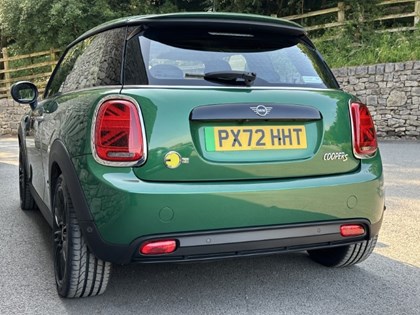 2022 (72) MINI HATCHBACK 135kW Cooper S Level 2 33kWh