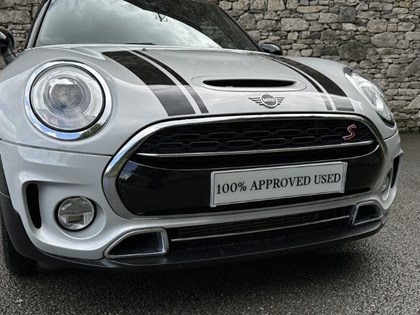 2019 (19) MINI CLUBMAN 2.0 Cooper S Exclusive 6dr 