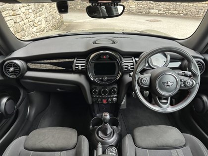 2020 (20) MINI HATCHBACK 2.0 Cooper S Sport II 3dr