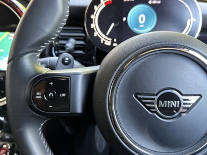 2022 (22) MINI HATCHBACK 2.0 Cooper S Sport 5dr