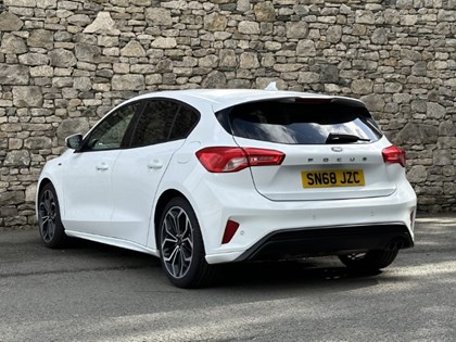 2019 (68) FORD FOCUS 1.0 EcoBoost 125 ST-Line X 5dr