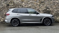 2022 (72) BMW X5 M xDrive Competition 5dr  3295526