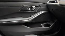 2025 (74) BMW 3 SERIES 330e 22.3 kWh M Sport Saloon 4337050