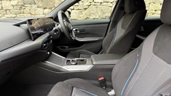 2025 (74) BMW 3 SERIES 330e 22.3 kWh M Sport Saloon 4337063