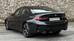 2025 (74) BMW 3 SERIES 330e 22.3 kWh M Sport Saloon 4337076