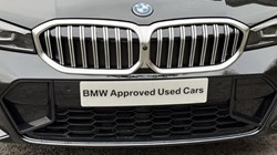 2025 (74) BMW 3 SERIES 330e 22.3 kWh M Sport Saloon 4337109