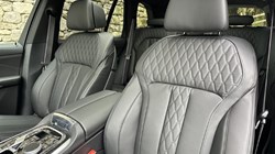 2025 (75) BMW X5 xDrive40d MHT M Sport 5dr 4627139