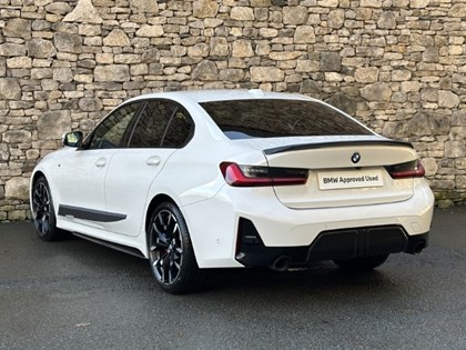 2025 (25) BMW 3 SERIES 320i M Sport 4dr Saloon