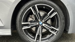 2024 (74) BMW 3 SERIES 320i M Sport 4dr Saloon 4997335