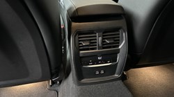 2024 (74) BMW 3 SERIES 320i M Sport 4dr Saloon 4997310