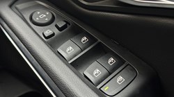 2024 (74) BMW 3 SERIES 320i M Sport 4dr Saloon 4997291