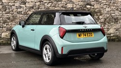 2024 (74) MINI COOPER 1.5 C Classic 3dr Auto 1