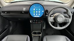 2024 (74) MINI COOPER 1.5 C Classic 3dr Auto 5033617
