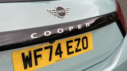 2024 (74) MINI COOPER 1.5 C Classic 3dr Auto 5033567
