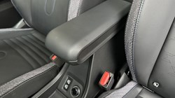 2024 (74) MINI COOPER 1.5 C Classic 3dr Auto 5033577