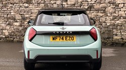 2024 (74) MINI COOPER 1.5 C Classic 3dr Auto 5033579