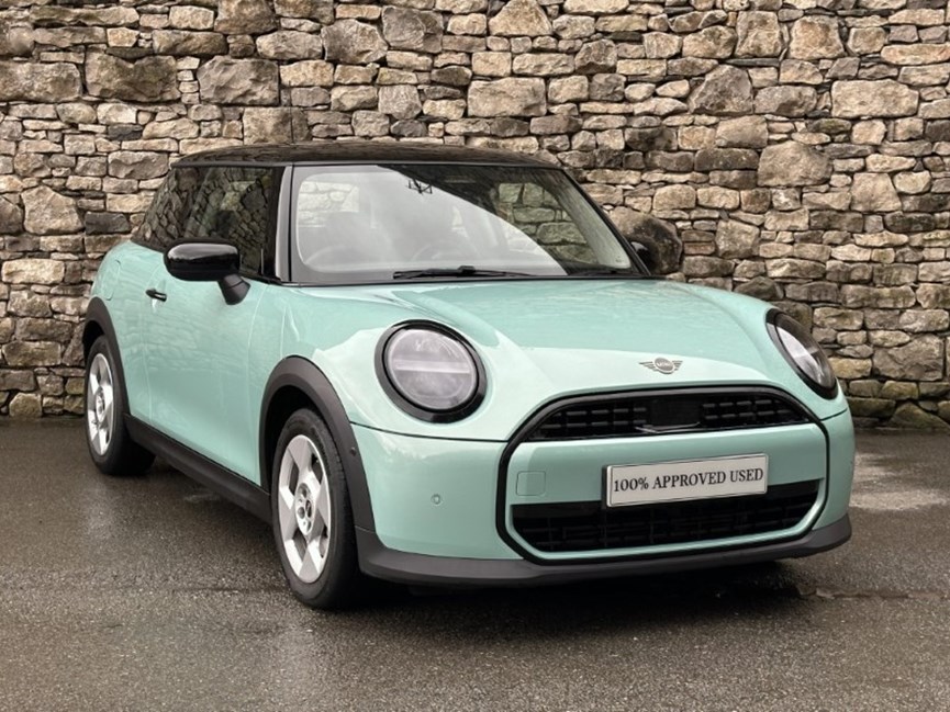 2024 (74) MINI COOPER 1.5 C Classic 3dr Auto