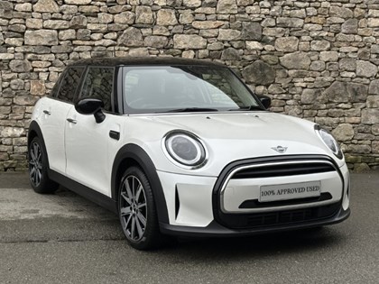 2023 (23) MINI HATCHBACK 1.5 Cooper Classic 5dr