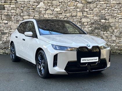 2025 (75) BMW iX 300kW xDrive45 M Sport 101kWh 5dr Auto