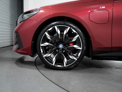 2024 (24) BMW 5 SERIES 530e M Sport Pro 4dr Auto