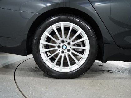 2021 (71) BMW 5 SERIES 540i xDrive MHT SE 5dr Auto