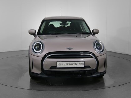 2023 (73) MINI HATCHBACK 1.5 Cooper Classic 5dr [Premium Pack]