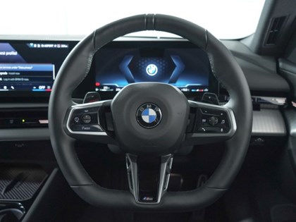 2023 (73) BMW 5 SERIES 520i M Sport 4dr Auto