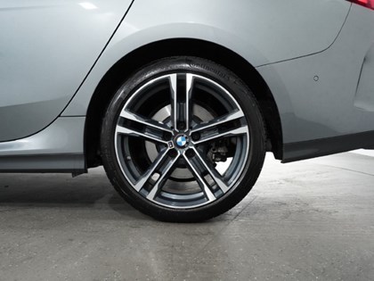 2022 (22) BMW 2 SERIES 220i M Sport 4dr Step Auto