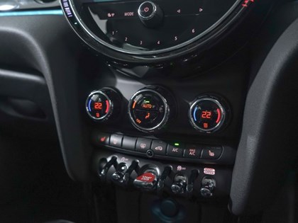 2024 (73) MINI HATCHBACK 2.0 Cooper S Classic Premium 5dr Auto
